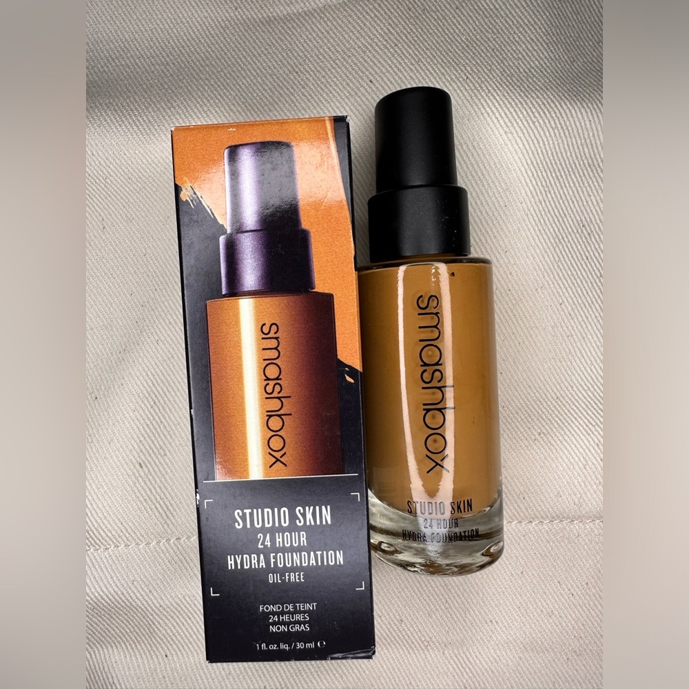 Smashbox Studio Skin 24 Hour Hydra oil-free Foundation - 4.0